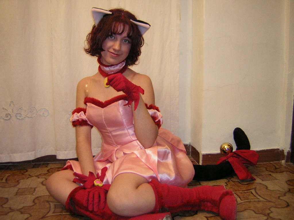 File:Lucca Comics & Games 2019 - Cosplay Tokyo Mew Mew.jpg - Wikimedia  Commons